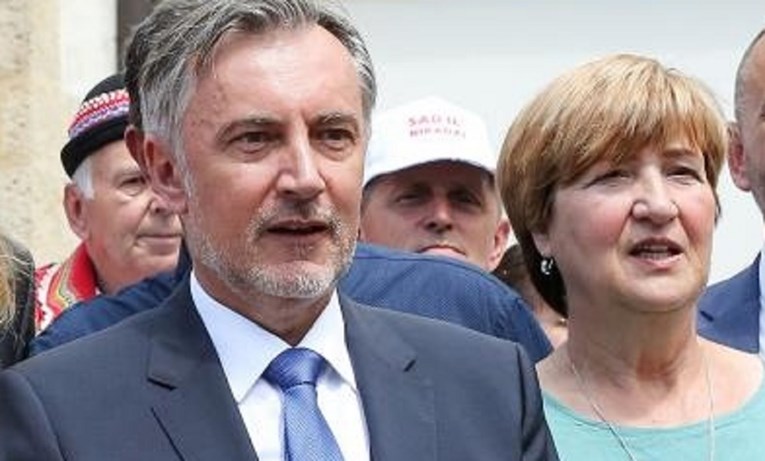 Ruža Tomašić brani Škoru nakon izjave o silovanim ženama, Kolindu kritizira