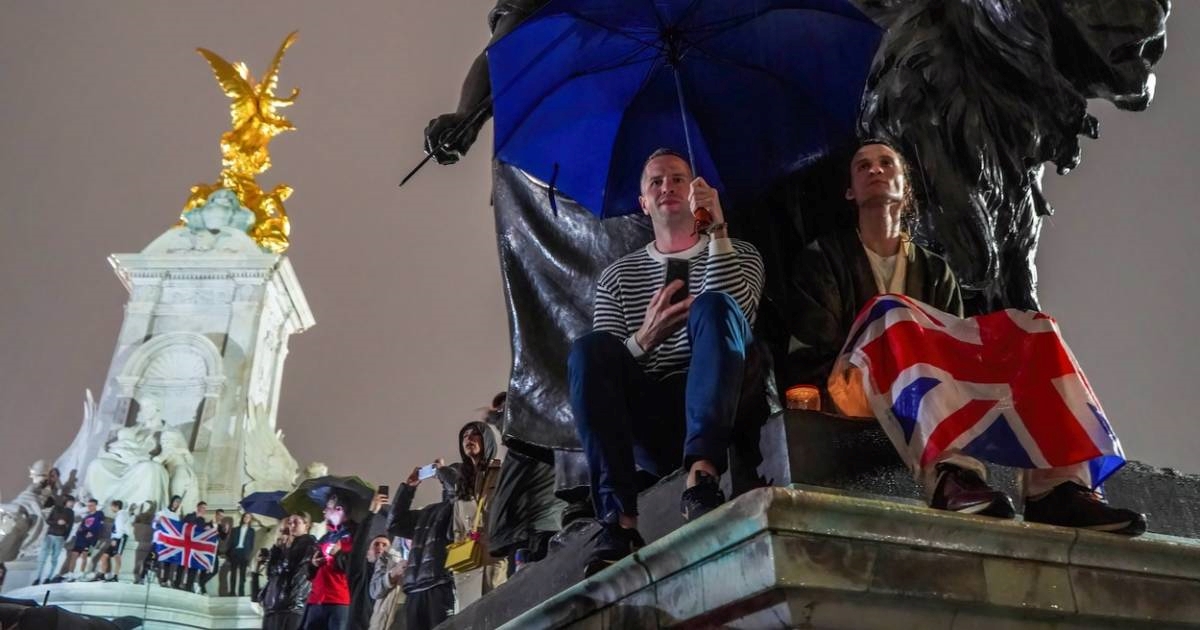 U Britaniji se očekuju goleme gužve zbog smrti kraljice: "Mogu predstavljati rizik"