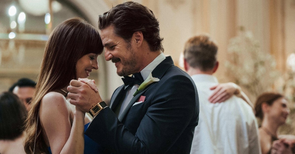 Kritičari oduševljeni romantičnom komedijom s Dakotom Johnson i Pedrom Pascalom