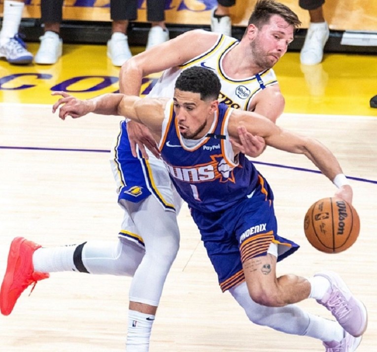 Booker dogovorio najveću plaću za produljenje u povijesti NBA lige