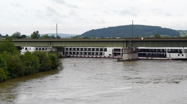 Njemica nestala u Dunavu zbog mobitela