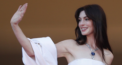 Video Hathaway izazvao raspravu: Je li omiljena "dobrica" zaista ljubazna ili ne?