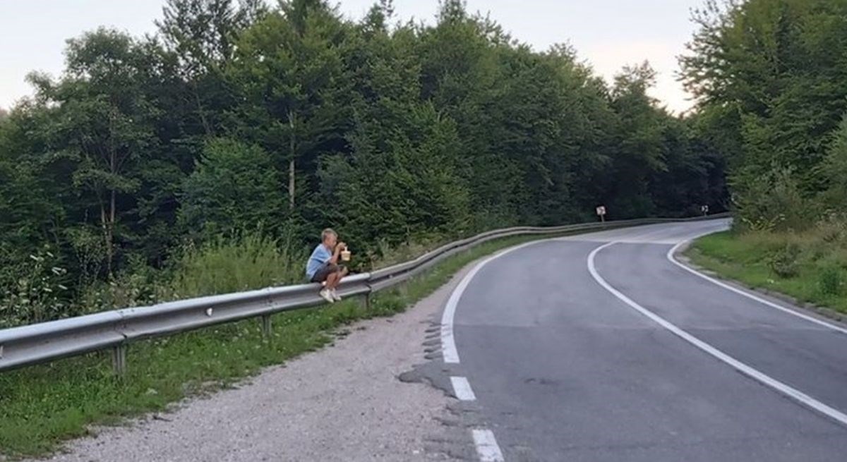 Čovjek koji je slikao dječaka s kupinama: Ručicom je skrivao oči i jecao, pomoći ću 