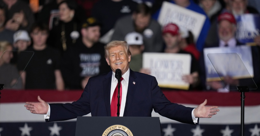 Trump uoči izbora za Kongres raspustio neovisno izborno povjerenstvo