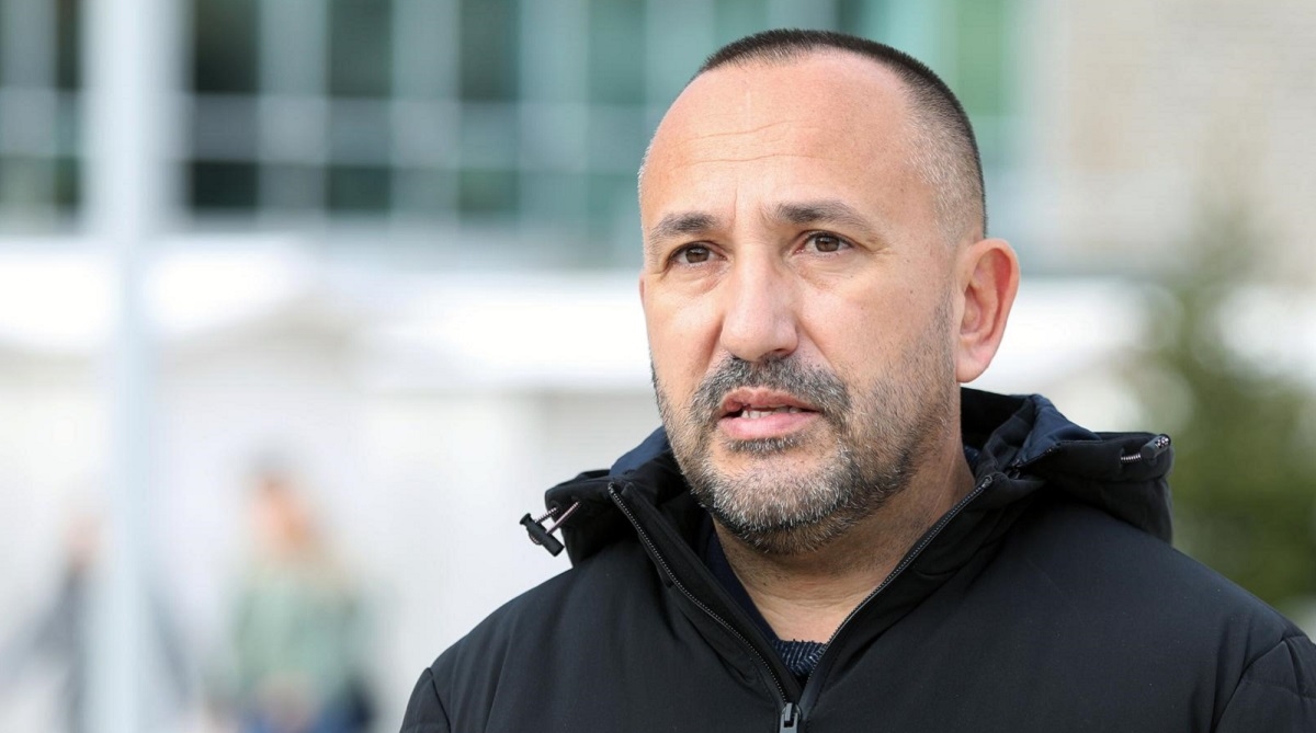Suverenisti izbacuju Zekanovića zbog izjava o cijepljenju? Zekanović: Vaya con Dios