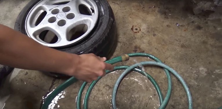VIDEO Što se dogodi kada automobilske gume napunite vodom? Evo odgovora