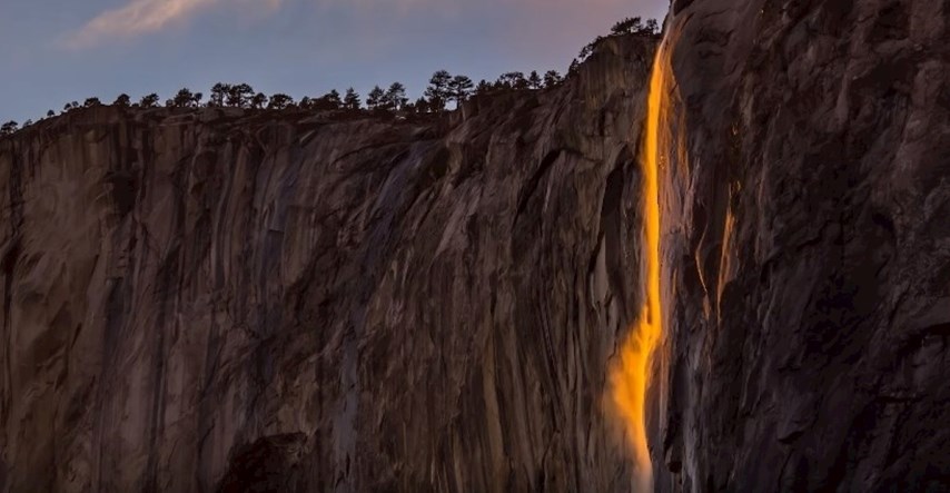 Vatreni vodopad je čudesan fenomen koji postoji samo na jednom mjestu na Zemlji