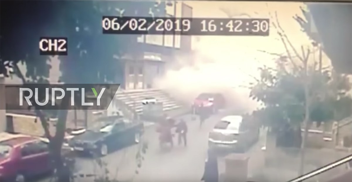 Najmanje troje mrtvih u Istanbulu. Urušila se osmerokatnica