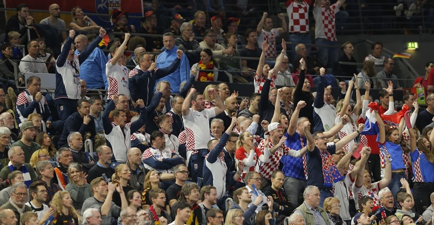 VIDEO Hrvatski navijači bore se s 18 tisuća Nijemaca