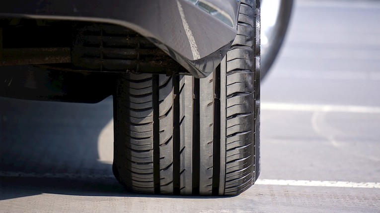 Istraživanje: Automobilske gume su 1000 puta veći zagađivači od izgaranja goriva