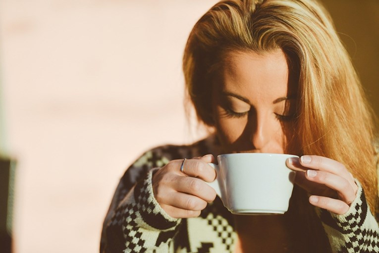Zaustavite se dok možete: Šest znakova koji ukazuju da pretjerujete s kavom