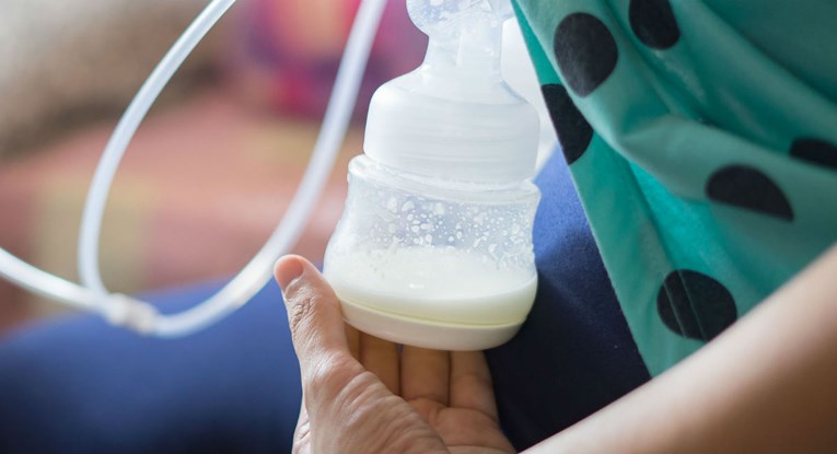 Žena odbila donirati svoje mlijeko antivakserici