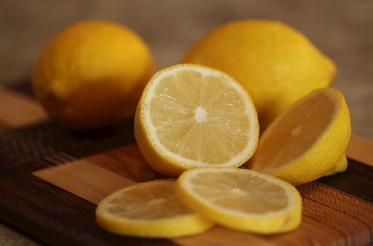 Do posljednje kapi: Napravite limunadu bez sjemenki i nereda u kuhinji