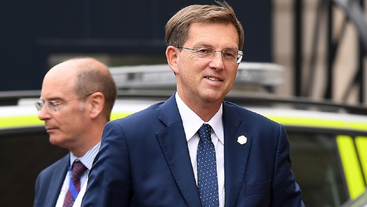 Cerar: Moramo inzistirati na arbitraži s Hrvatskom, s tim se slaže i Šarec