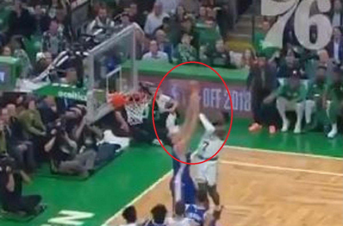 Šarić s obje ruke zalijepio bananu zvijezdi Celticsa na otvaranju NBA sezone