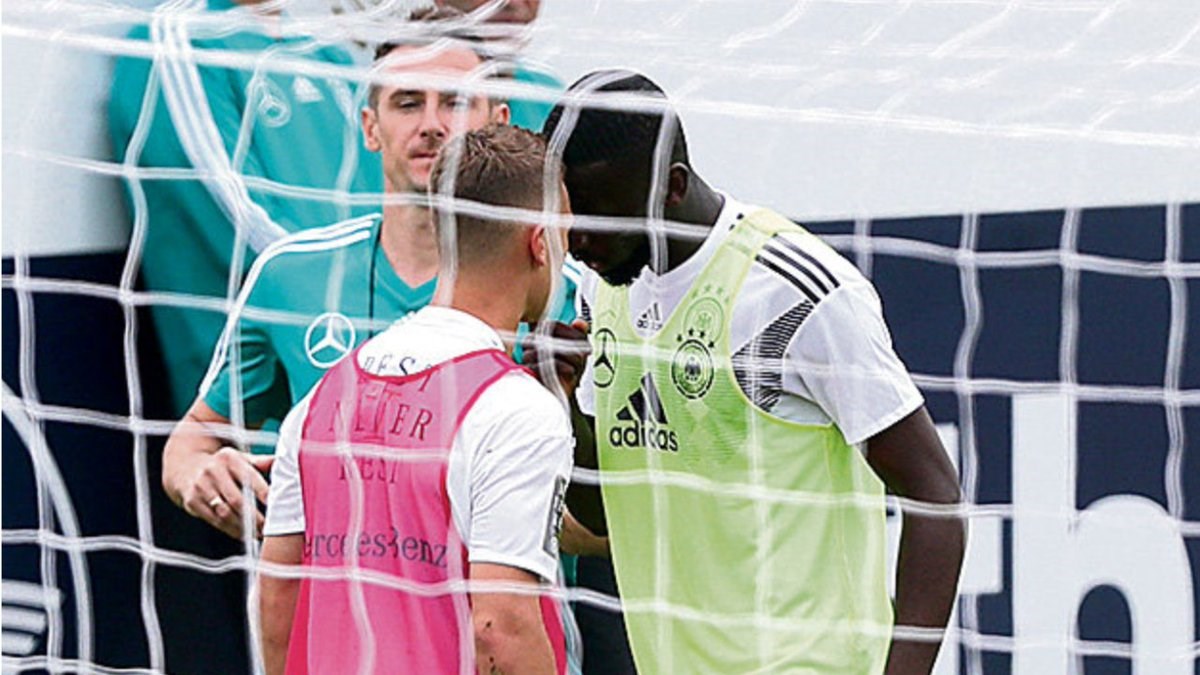 ŠTO SE DOGAĐA U NJEMAČKOJ REPREZENTACIJI? Tučnjava na treningu, udarac dobio i Miro Klose