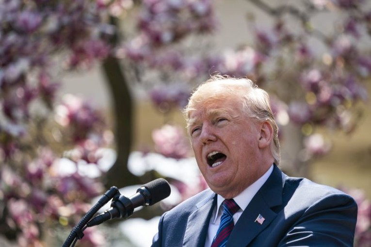 Trump: Imam pravo pomilovati sam sebe