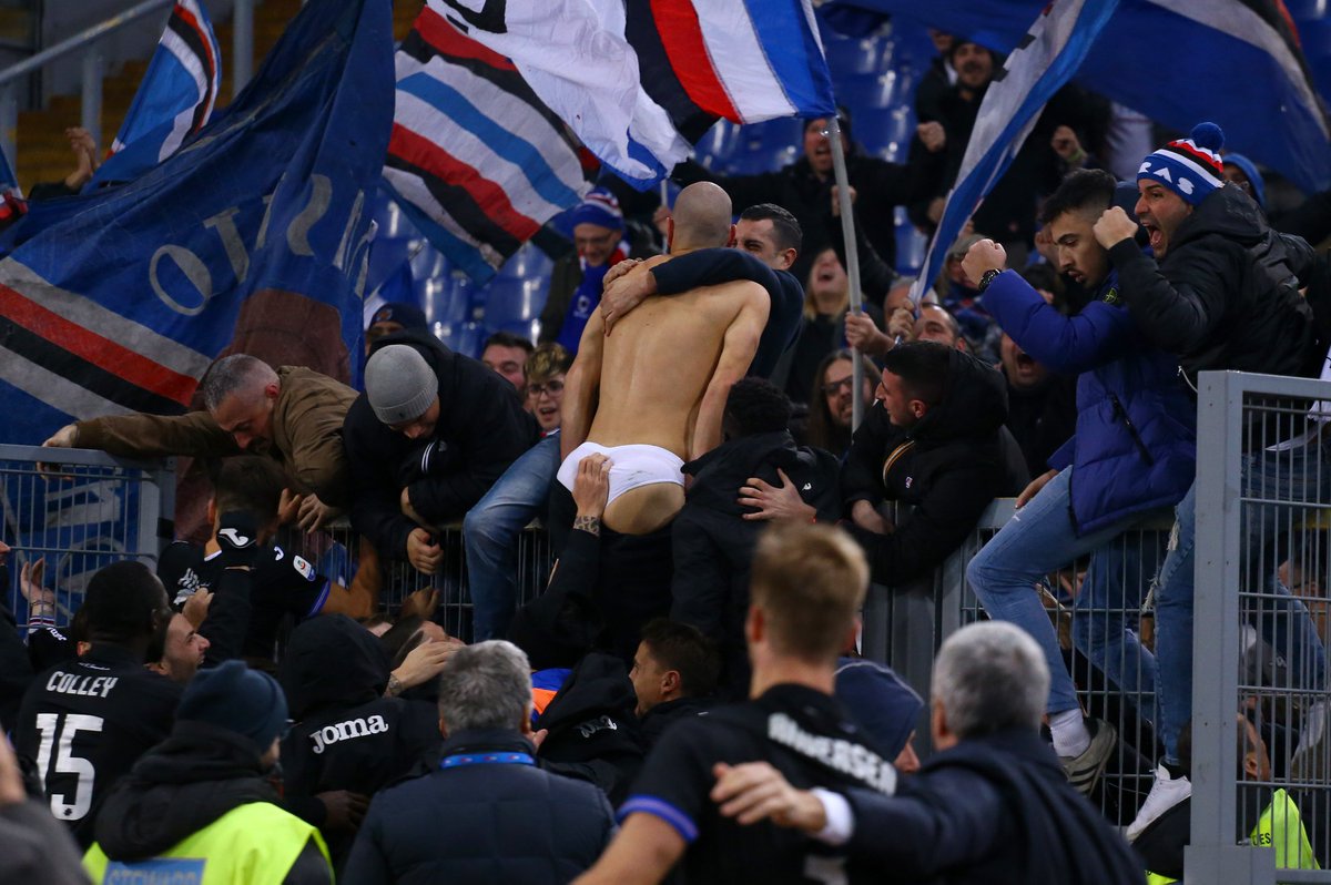 Dao povijesni gol, navijači ga skinuli do kraja