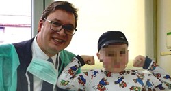 Vučić zbog vlastite fotografije ugrozio život djeteta s rakom