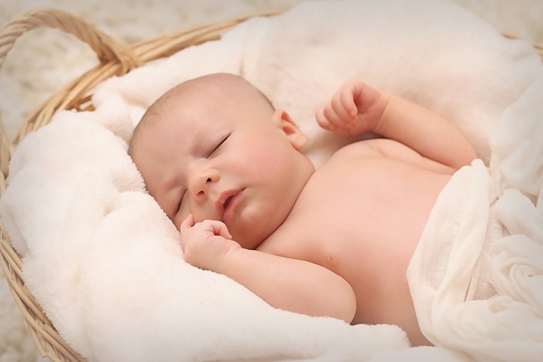 Postoje dokazi da bebe bolje spavaju uz glazbu, evo koji je žanr najbolji
