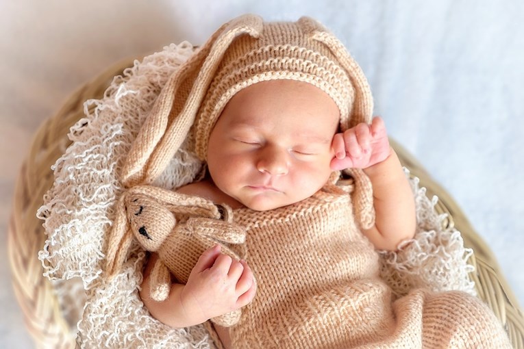 Što sanjaju bebe i kako pomoći djeci da se izbore s lošim snovima?