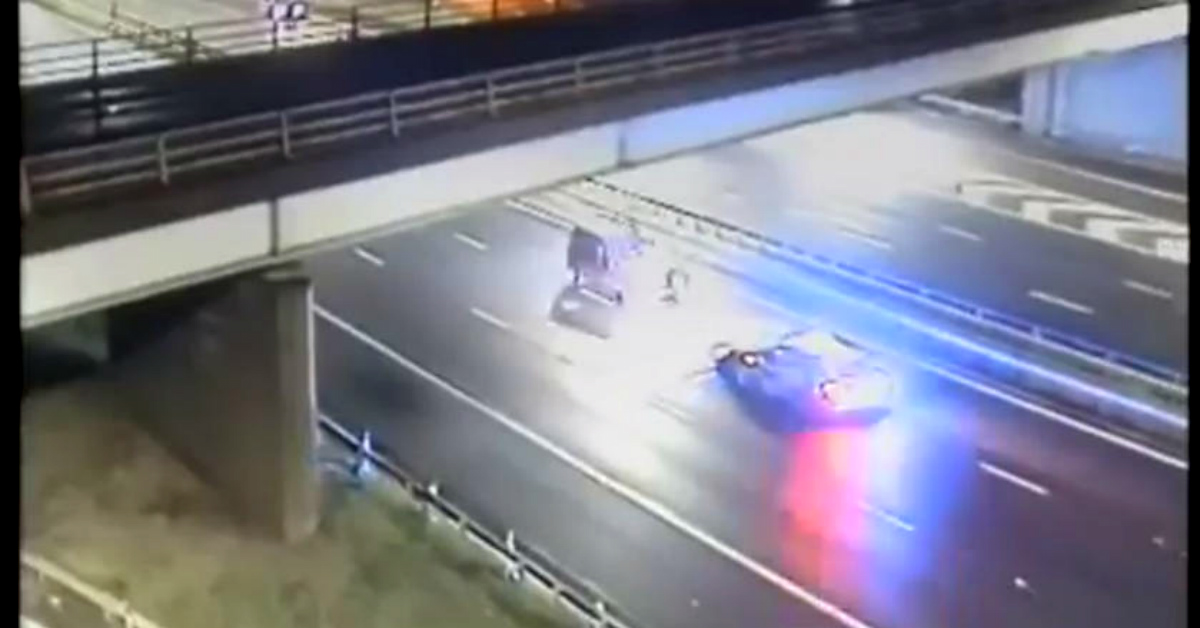 Pijani Britanac vozio u suprotnom smjeru, reakcija policajaca je nemilosrdna