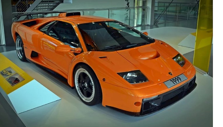 U Lamborghini ugradio motor Corvette i konačno "riješio" problem