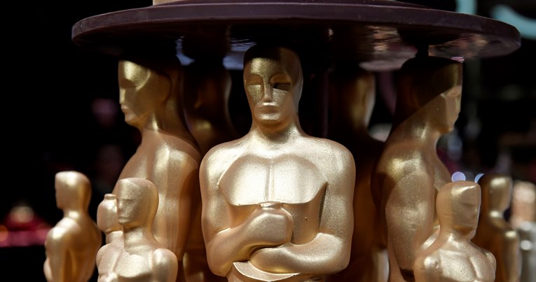 Organizatori dodjele Oscara popustili Clooneyju i Robertu De Niru