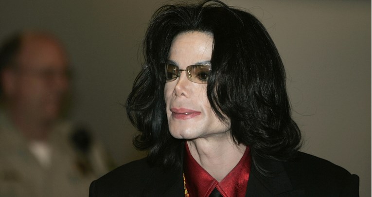 "Michael Jackson me silovao kad sam imao 10, a onda smo se i vjenčali"