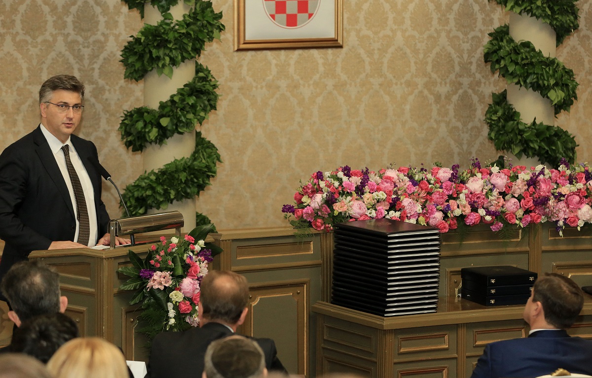 Plenković je u zadnjih 20 godina prvi premijer koji je došao na sjednicu povodom Dana Grada Zagreba