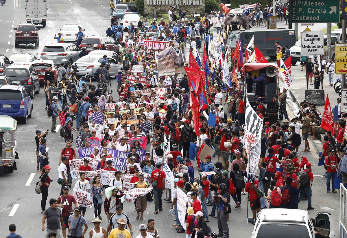 Tisuće Filipinaca prosvjeduju protiv Dutertea: "On je tiranin"
