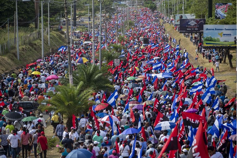 Tisuće prosvjedovale u Nikaragvi protiv predsjednika Ortege