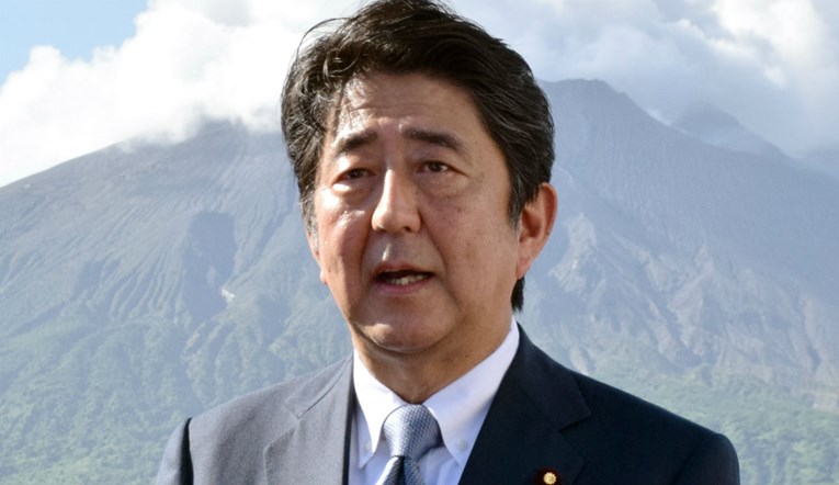 Japanski premijer želi mijenjati pacifistički ustav te zemlje