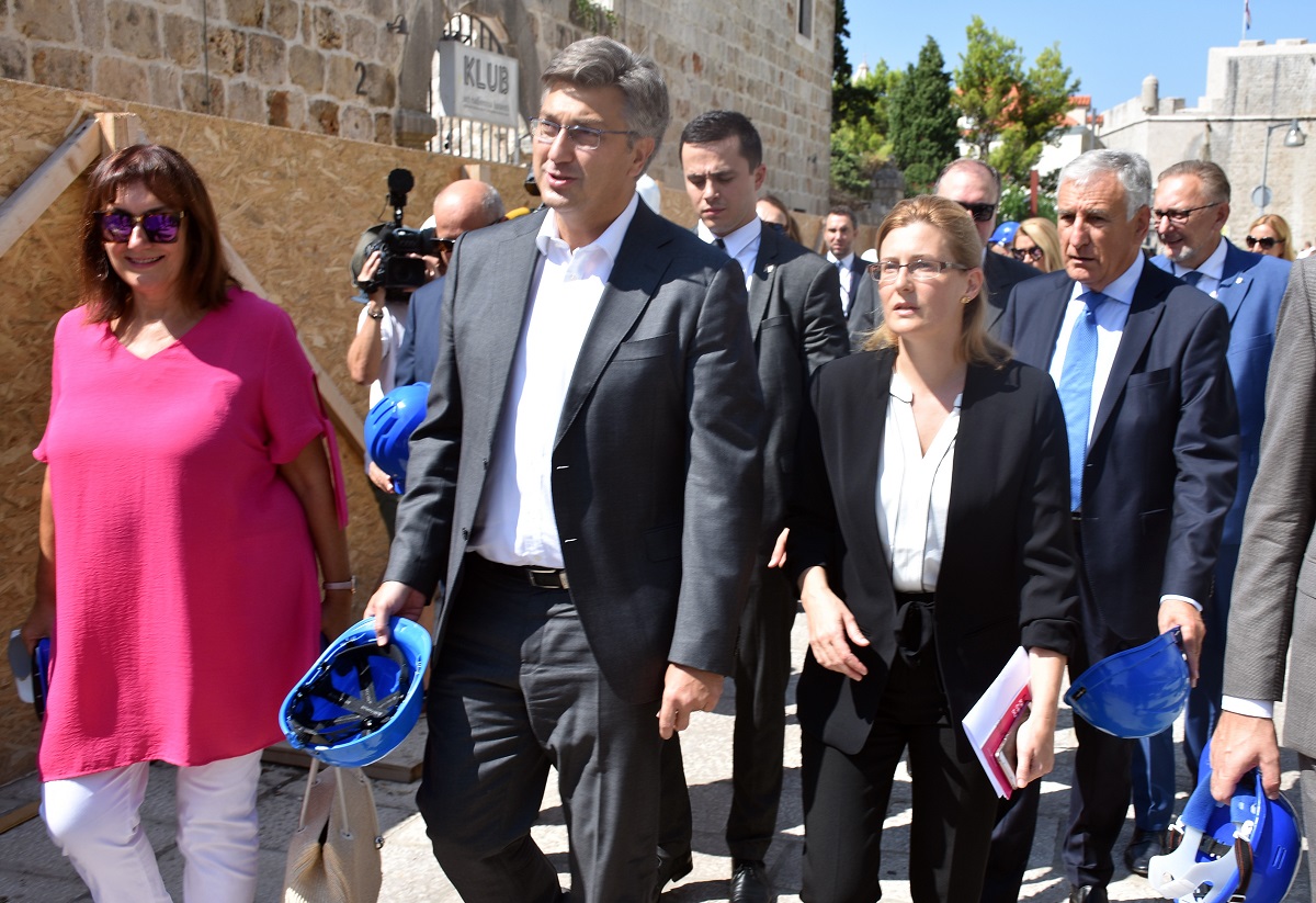 Plenković u Dubrovniku, pohvalio se kupnjom novih autobusa novcem EU-a