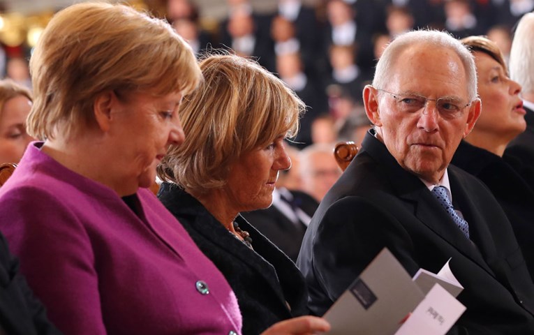 Šef njemačkog parlamenta o Angeli Merkel: "Svemu jednom dođe kraj"