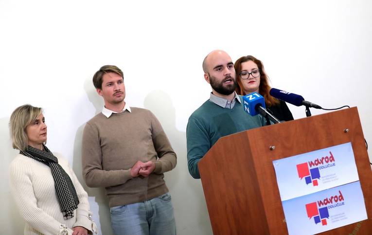 Narod odlučuje napada Ministarstvo: "Manipulirali su provjerom potpisa"