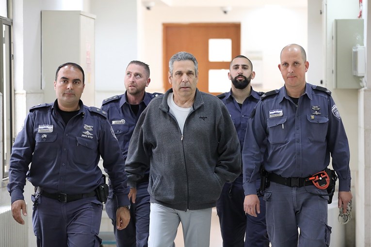Bivši izraelski ministar osuđen na 11 godina zatvora. Špijunirao je za Iran