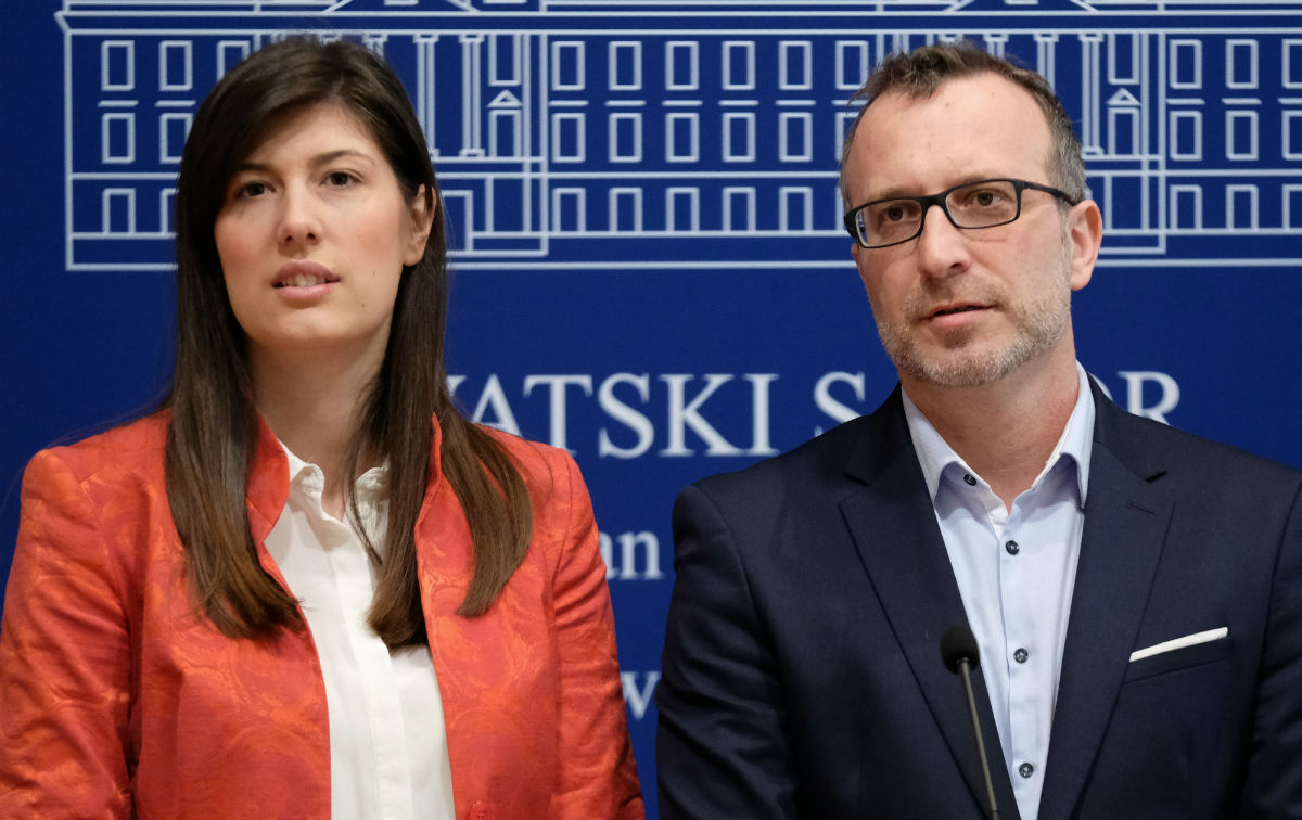Most komentirao Pupovca i Gabrijelu Žalac