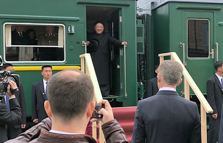 Kim Jong-un krenuo vlakom u Rusiju
