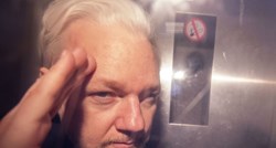 Assange dobio 50 tjedana zatvora zbog kršenja jamčevine