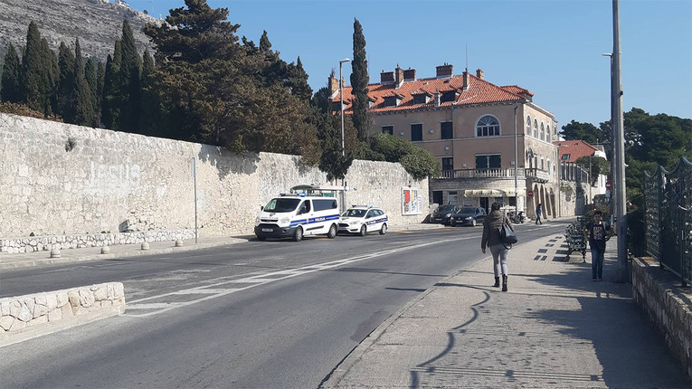 U Dubrovniku iz mora izvučeno tijelo 30-godišnjeg Makedonca. Utopio se?