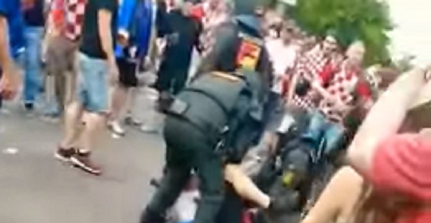 U Stuttgartu privedeno više od 50 hrvatskih navijača, pogledajte snimku okršaja s policijom