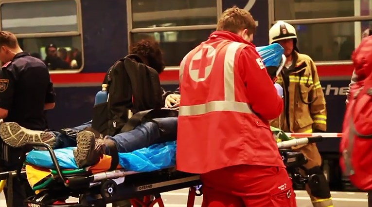 ŽELJEZNIČKA NESREĆA U SALZBURGU Najmanje 50 ozlijeđenih