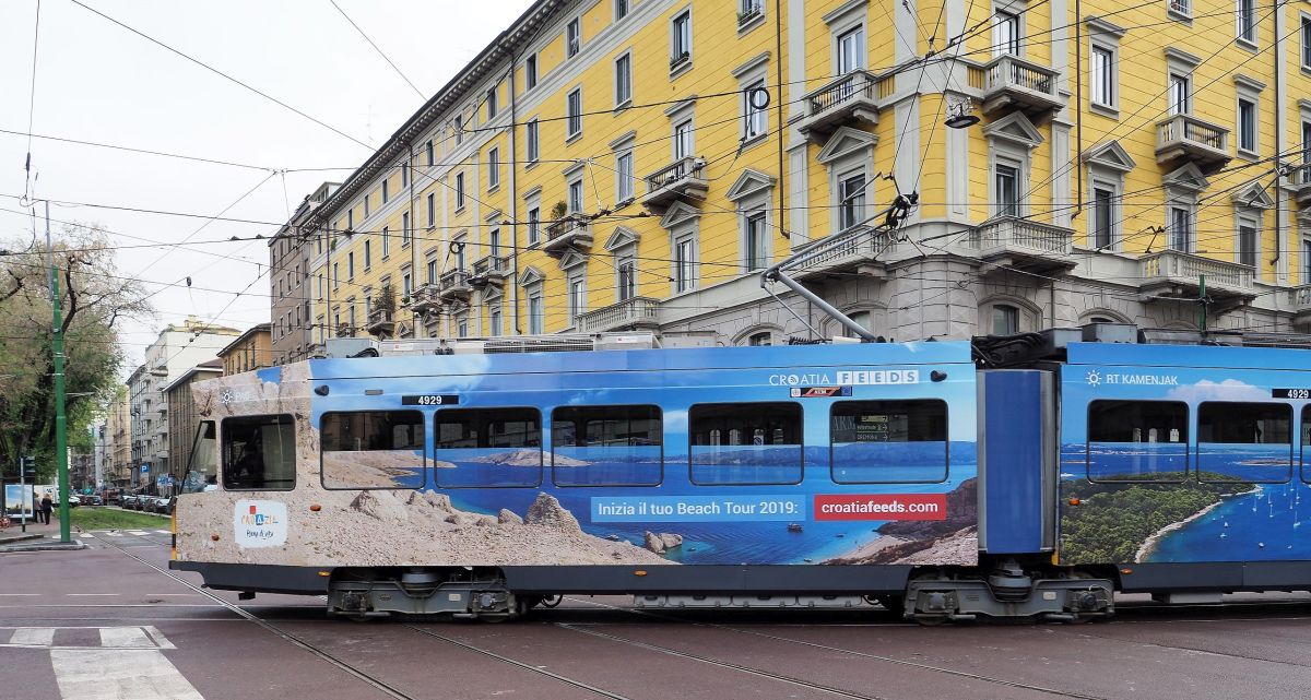 Slike Hrvatske osvanule na busevima i tramvajima u Milanu, Moskvi, Amsterdamu...