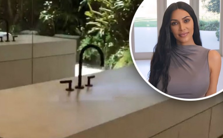 Kim Kardashian objasnila kako funkcioniraju bizarni umivaonici u njenoj vili