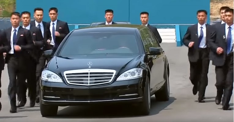 U Daimleru nemaju pojma kako je Kim Jong-un došao do Mercedesove limuzine