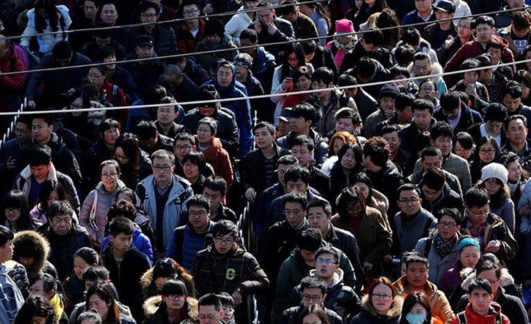 Kina prati građane na chatu, blogu, bilježi koliko su na internetu