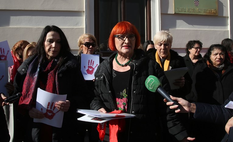 Rada Borić: Živimo u kulturi u kojoj se čini da žene moraju trpjeti nasilje
