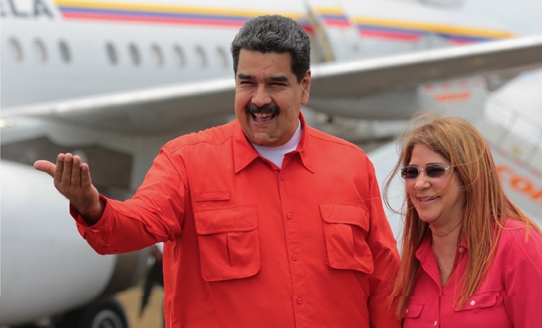 SAD uveo sankcije Madurovim suradnicima i supruzi