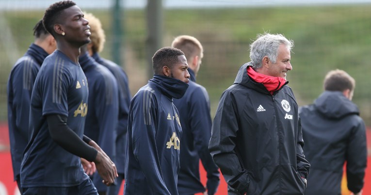 Unitedov Brazilac otkrio zašto se Mourinho nije htio rukovati s Pogbom